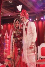 Riteish Deshmukh and Genelia D_souza at their wedding (1).jpg