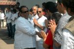 Satish Kaushik at Raj Kanwar_s funeral meet in Oshiwara on 5th Feb 2012 (31).JPG
