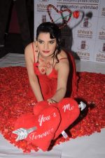 Madhavi Sharma valentine photo shoot in Shivas Studio on 7th Feb 2012 (16).JPG