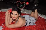 Madhavi Sharma valentine photo shoot in Shivas Studio on 7th Feb 2012 (54).JPG