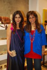 Nisha Jamwal at Ritu Pande_s Romantic Couture hosted by Nisha Jamwal in Creo on 7th Feb 2012 (15).JPG