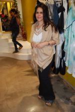 at Ritu Pande_s Romantic Couture hosted by Nisha Jamwal in Creo on 7th Feb 2012 (20).JPG