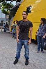 Prateik Babbar at Cotton Council of India Lets Design 4 contest in Mumbai on 8th Feb 2012 (13).JPG