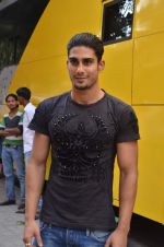 Prateik Babbar at Cotton Council of India Lets Design 4 contest in Mumbai on 8th Feb 2012 (14).JPG