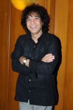 Zakir Hussain at the launch of Deepak Pandit_s Album Miracle in at Orchid Hotel, Vile Parle on 8th Feb 2012.JPG