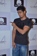 prateik babbar at Cotton Council of India Lets Design 4 contest in Mumbai on 8th Feb 2012.JPG