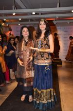 Anushka Sharma at the launch of Ritu Kumar new store in  Raghuvanshi Mills, Mumbai on 9th Feb 2012 (62).JPG