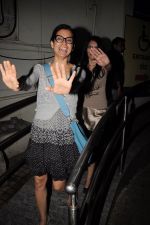 Kangna Ranaut Snapped at PVR, Mumbai on 12th Feb 2012 (2).JPG