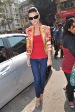 Amy Jackson celebrate Valentines day with students of MMK college on 14th Feb 2012 (21).JPG