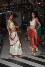 at Designer Saazish Sidhu and Shaina Singh debut bridal show in Khaugalli on 13th Feb 2012 (6).JPG