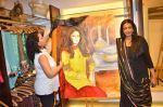 at Anjana Khutalia paints designer Pria Kataria Puri in Satya Paul Store on 16th Feb 2012 (107).JPG