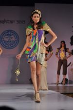 at Sophia college fashion show in Mumbai on 17th Feb 2012 (101).JPG