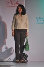 at Sophia college fashion show in Mumbai on 17th Feb 2012 (30).JPG