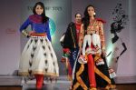 at Sophia college fashion show in Mumbai on 17th Feb 2012 (69).JPG