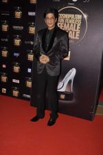 Shahrukh Khan at Cosmopolitan Fun Fearless Female & Male Awards in Mumbai on 19th Feb 2012 (155).JPG