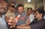 Saif Ali Khan meets the media to clarify controversy on 22nd Feb 2012 (12).JPG