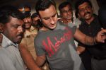 Saif Ali Khan meets the media to clarify controversy on 22nd Feb 2012 (13).JPG