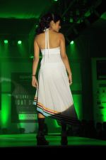 at Designer Archana Kocchar and Rohit Verma showcase at Gitanjai Boat show in MMRDA on 23rd Feb 2012 (5).JPG
