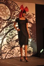 at Little Shilpa showcases her collection at Melbourne Cup debut in Grand Hyatt, Mumbai on 24th Feb 2012 (131).JPG