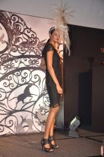 at Little Shilpa showcases her collection at Melbourne Cup debut in Grand Hyatt, Mumbai on 24th Feb 2012 (145).JPG