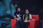 Farhan Akhtar on the sets of NDTV Issi Ka Naam Zindagi in Yashraj on 25th Feb 2012 (78).JPG