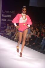 Model walk the ramp for Gen Next Show at lakme fashion week 2012 on 2nd March 2012 (9).JPG