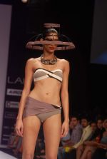 Model walk the ramp for Masaba Shivan Naresh Show at lakme fashion week 2012 on 2nd March 2012 (15).JPG