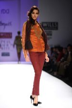 Model walks the ramp for Chandrani Singh Flora, Kartikeya, Isha, Dhruv at Wills Lifestyle India Fashion Week Autumn Winter 2012 Day 2 on 16th Feb 201 (196).JPG