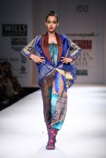 Model walks the ramp for Charu Parashar,Mona Pali at Wills Lifestyle India Fashion Week Autumn Winter 2012 Day 4 on 18th Feb 2012 (69).JPG