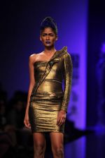 Model walks the ramp for Gaurav Gupta at Wills Lifestyle India Fashion Week Autumn Winter 2012 Day 2 on 16th Feb 2012 (8).JPG