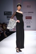 Model walks the ramp for Rahul Mishra at Wills Lifestyle India Fashion Week Autumn Winter 2012 Day 4 on 18th Feb 2012 (54).JPG
