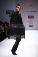 Model walks the ramp for Rahul Mishra at Wills Lifestyle India Fashion Week Autumn Winter 2012 Day 4 on 18th Feb 2012 (56).JPG