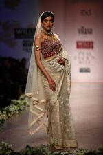 Model walks the ramp for Rocky S at Wills Lifestyle India Fashion Week Autumn Winter 2012 Day 4 on 18th Feb 2012 (22).JPG