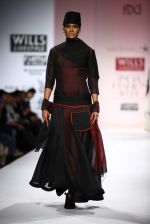Model walks the ramp for Shantanu Singh, Nupur Kanoi,Vaishali S at Wills Lifestyle India Fashion Week Autumn Winter 2012 Day 2 on 16th Feb  (103).JPG