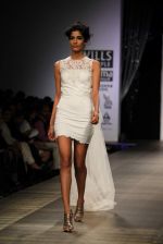 Model walks the ramp for Shantanu and Nikhil at Wills Lifestyle India Fashion Week Autumn Winter 2012 Day 1 on 15th Feb 2012 (80).JPG