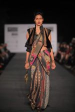 Model walks the ramp for Tarun Tahiliani at Wills Lifestyle India Fashion Week Autumn Winter 2012 Day 2 on 16th Feb 2012 (139).JPG