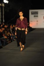 Model walks the ramp for Tarun Tahiliani at Wills Lifestyle India Fashion Week Autumn Winter 2012 Day 2 on 16th Feb 2012 (8).JPG