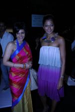 Mandira Bedi, Nina Manuel at Shivan and Narresh Show at lakme fashion week 2012 in Grand Hyatt, Mumbai on 2nd March 2012 (31).JPG