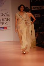 Model walk the ramp for Bhairavi Jaikishan Show at lakme fashion week 2012 Day 2 in Grand Hyatt, Mumbai on 3rd March 2012 (13).JPG