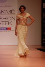 Model walk the ramp for Bhairavi Jaikishan Show at lakme fashion week 2012 Day 2 in Grand Hyatt, Mumbai on 3rd March 2012 (3).JPG