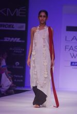 Model walk the ramp for Payal Khandwala Show at lakme fashion week 2012 Day 2 in Grand Hyatt, Mumbai on 3rd March 2012 (4).JPG