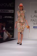 Model walk the ramp for Shift by Nimisha Shah Show at lakme fashion week 2012 Day 2 in Grand Hyatt, Mumbai on 3rd March 2012 (8).JPG