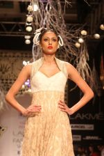 Model walk the ramp for Vikram Phadnis Show at lakme fashion week 2012 on 2nd March 2012 (22).JPG