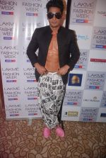 Prateik Babbar at Day 1 of lakme fashion week 2012 in Grand Hyatt, Mumbai on 2nd March 2012 (120).JPG