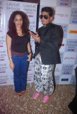 Prateik Babbar, Masaba at Day 1 of lakme fashion week 2012 in Grand Hyatt, Mumbai on 2nd March 2012 (105).JPG