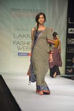 Model walk the ramp for Vaishali S Show at lakme fashion week 2012 Day 3 in Grand Hyatt, Mumbai on 4th March 2012 (29).JPG