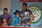 Salman Khan grace childrens NGO event in Andheri, Mumbai on 4th March 2012 (16).JPG