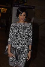 Mandira Bedi at Swapnil Shinde Show at lakme fashion week 2012 Day 4 in Grand Hyatt, Mumbai on 5th March 2012 (47).JPG