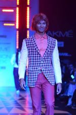 Model walk the ramp for Narendra Kumar Ahmed  Show at lakme fashion week 2012 Day 4 in Grand Hyatt, Mumbai on 5th March 2012 (18).JPG