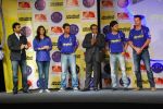 Shilpa Shetty, Raj Kundra, Rahul Dravid, Sreesanth at the launch of Ultratech cement jersey for Rajasthan Royals in J W MArriott on 5th March 2012 (55).JPG
